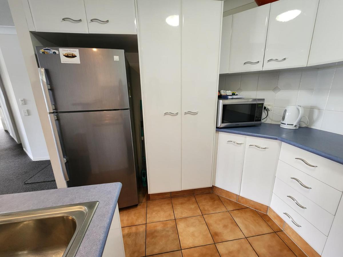 Fairways Golf & Beach Retreat Bribie Island Woorim Buitenkant foto